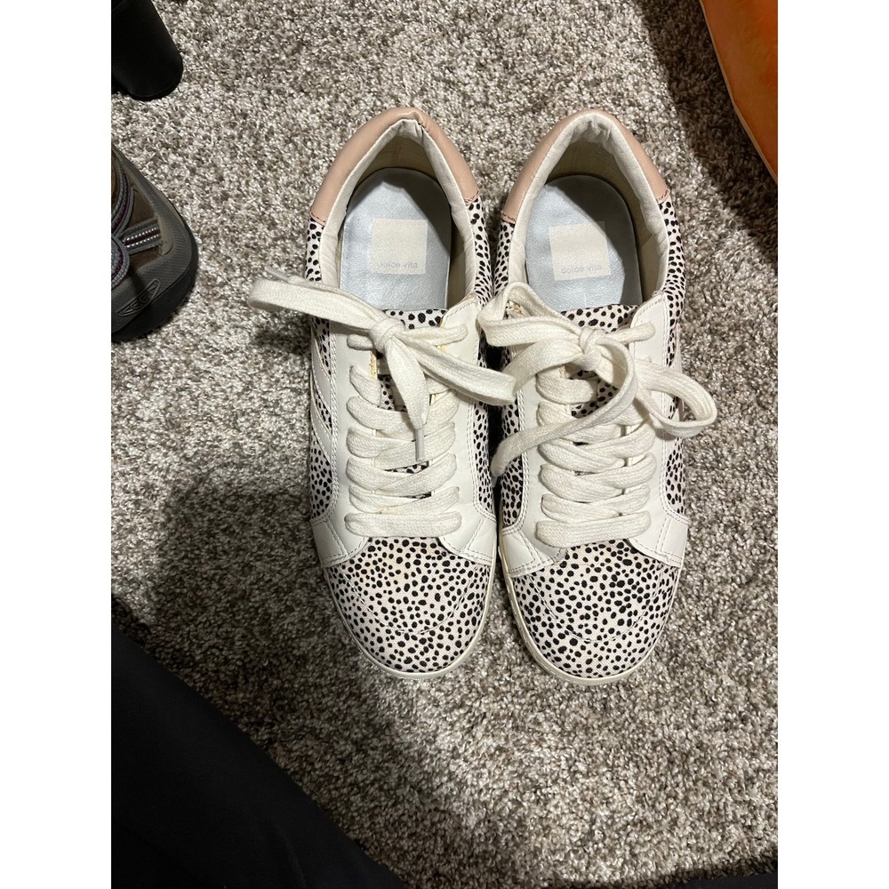 Dolce Vita Sneakers View 2